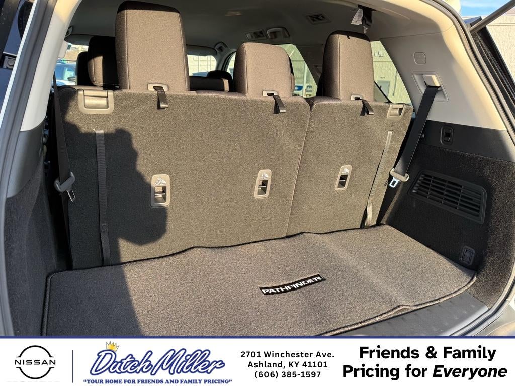 2026 Nissan Pathfinder S