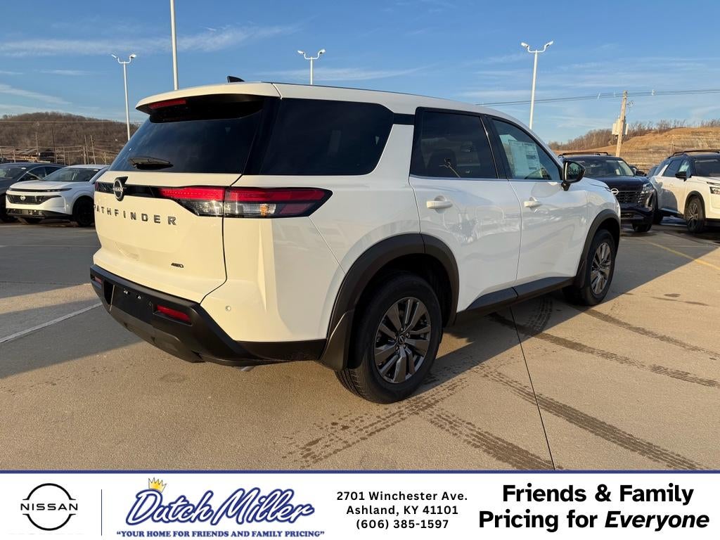 2026 Nissan Pathfinder S