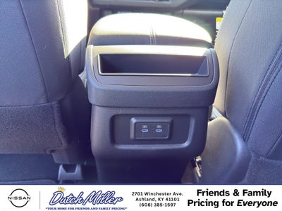 2026 Nissan Pathfinder S