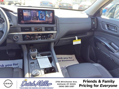 2026 Nissan Pathfinder S