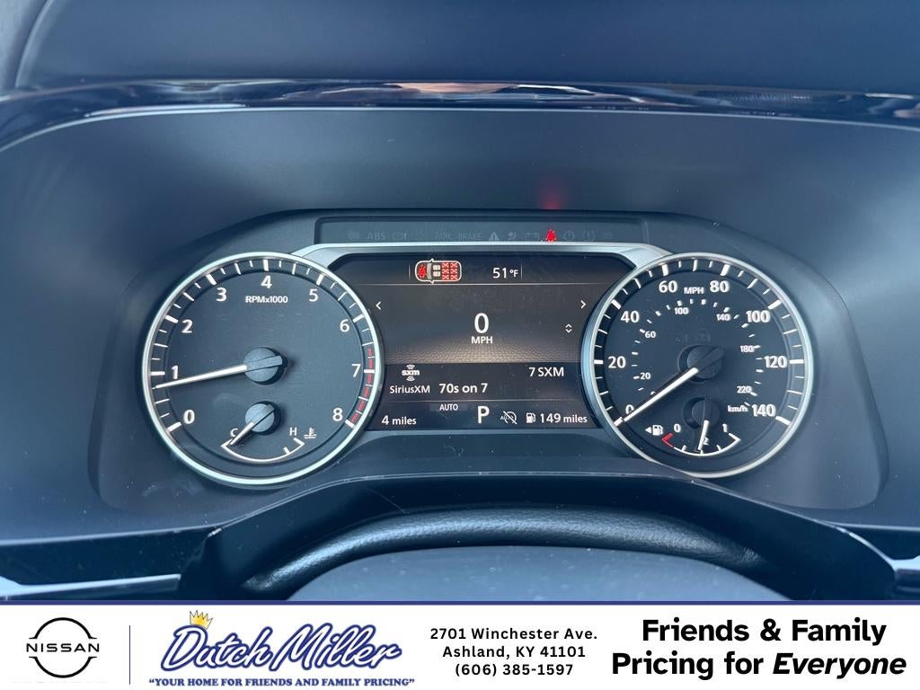 2026 Nissan Pathfinder SV