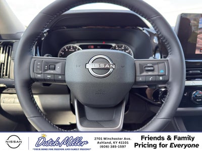 2026 Nissan Pathfinder SV