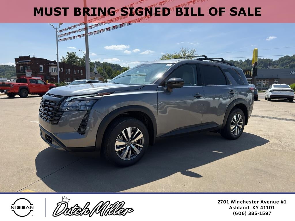 2026 Nissan Pathfinder SL