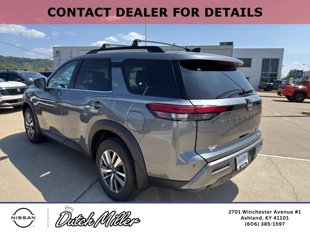 2026 Nissan Pathfinder SL