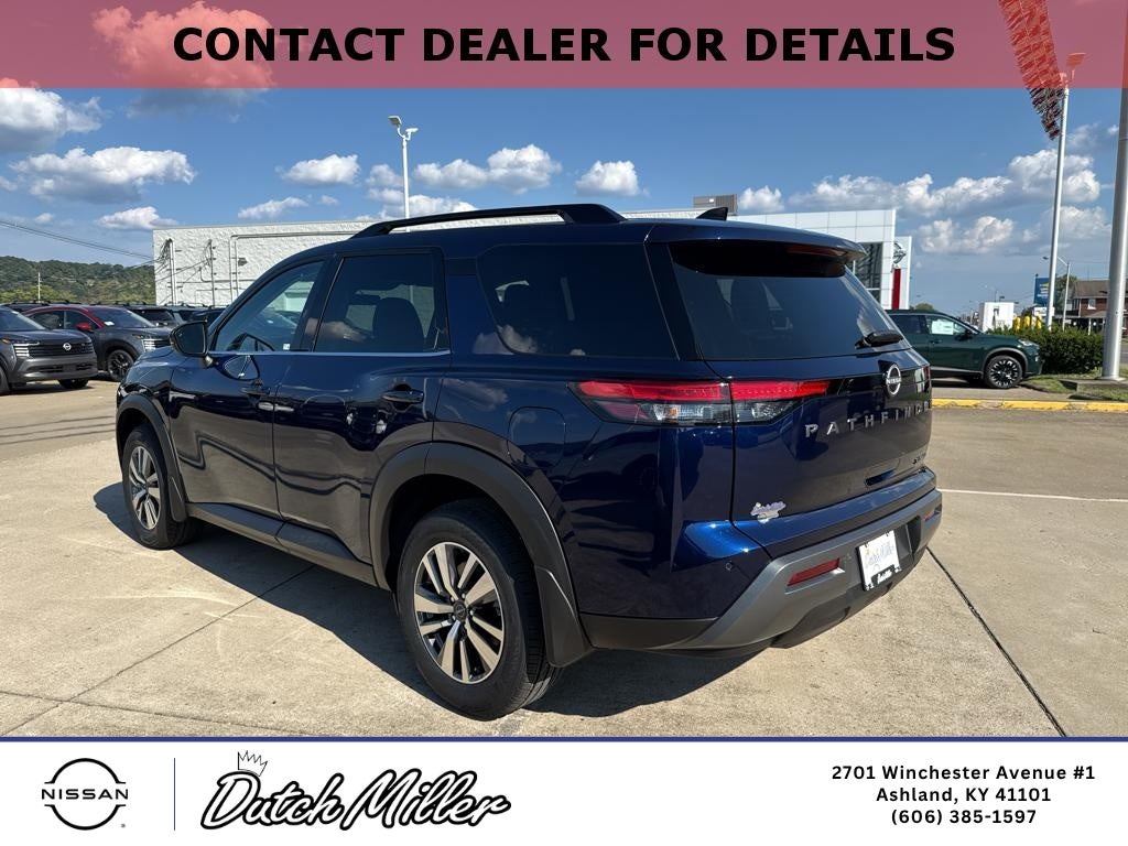 2026 Nissan Pathfinder SL