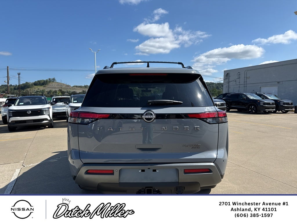 2026 Nissan Pathfinder Platinum