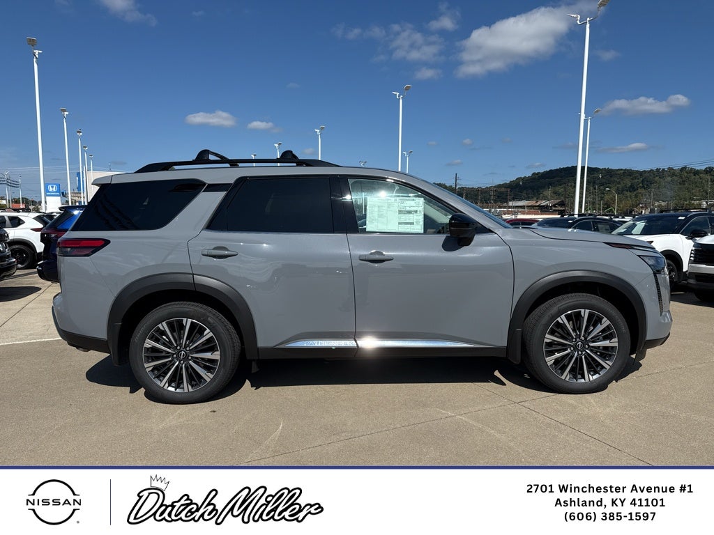 2026 Nissan Pathfinder Platinum