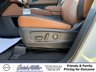 2025 Nissan Pathfinder Platinum