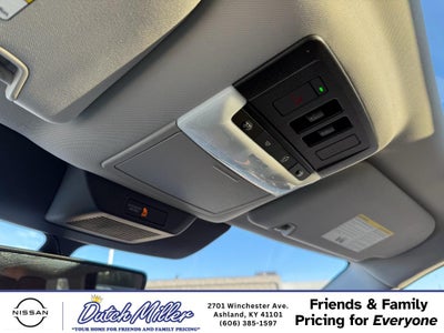 2025 Nissan Pathfinder Platinum