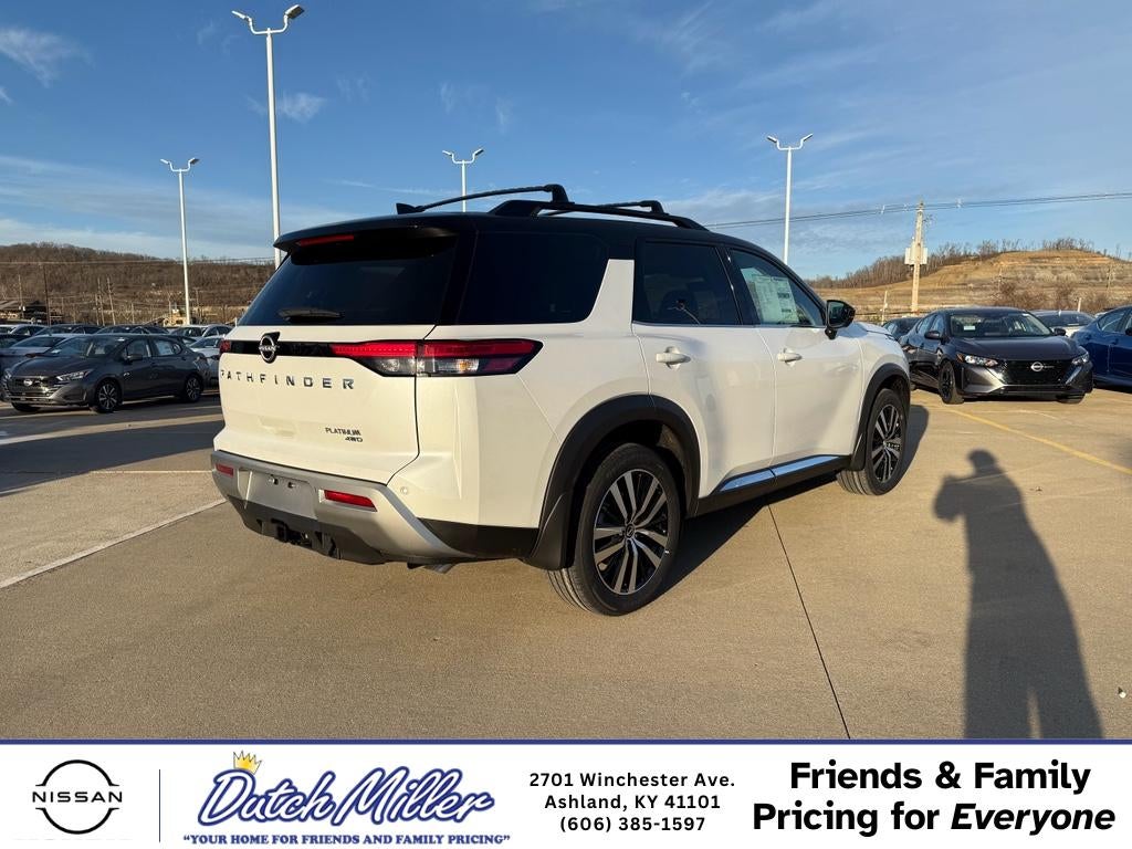 2025 Nissan Pathfinder Platinum