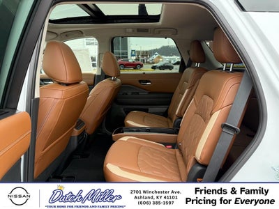 2026 Nissan Pathfinder Platinum