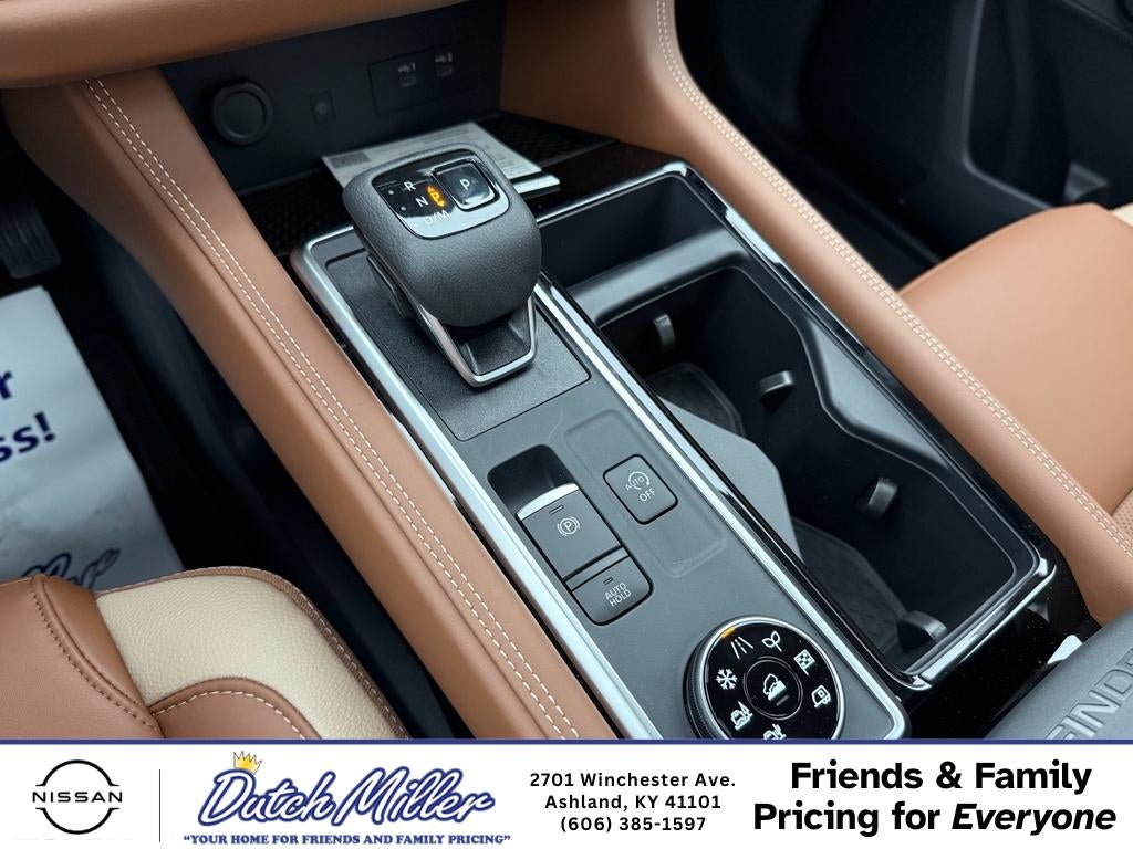 2026 Nissan Pathfinder Platinum