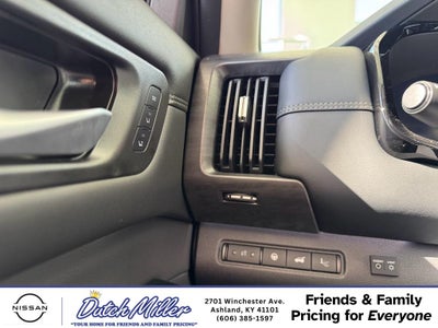 2026 Nissan Pathfinder Platinum