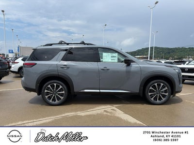 2026 Nissan Pathfinder Platinum