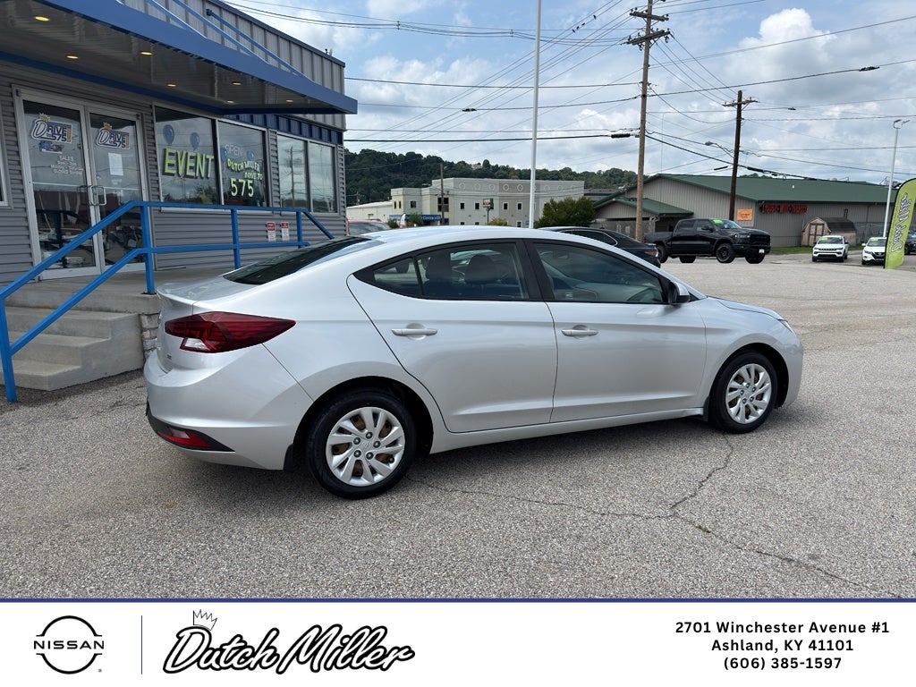 2020 Hyundai Elantra SE