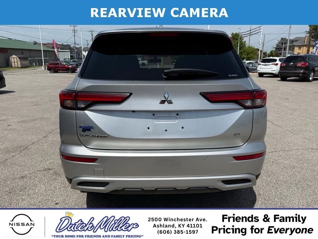 2022 Mitsubishi Outlander SE