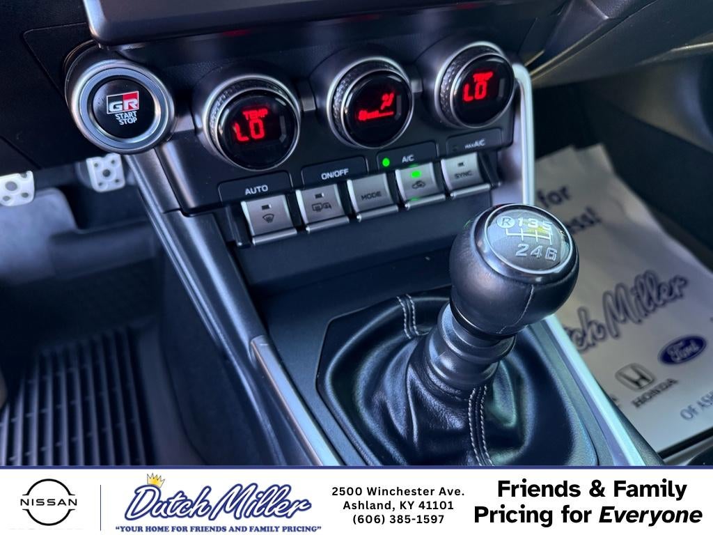 2023 Toyota GR86 Premium