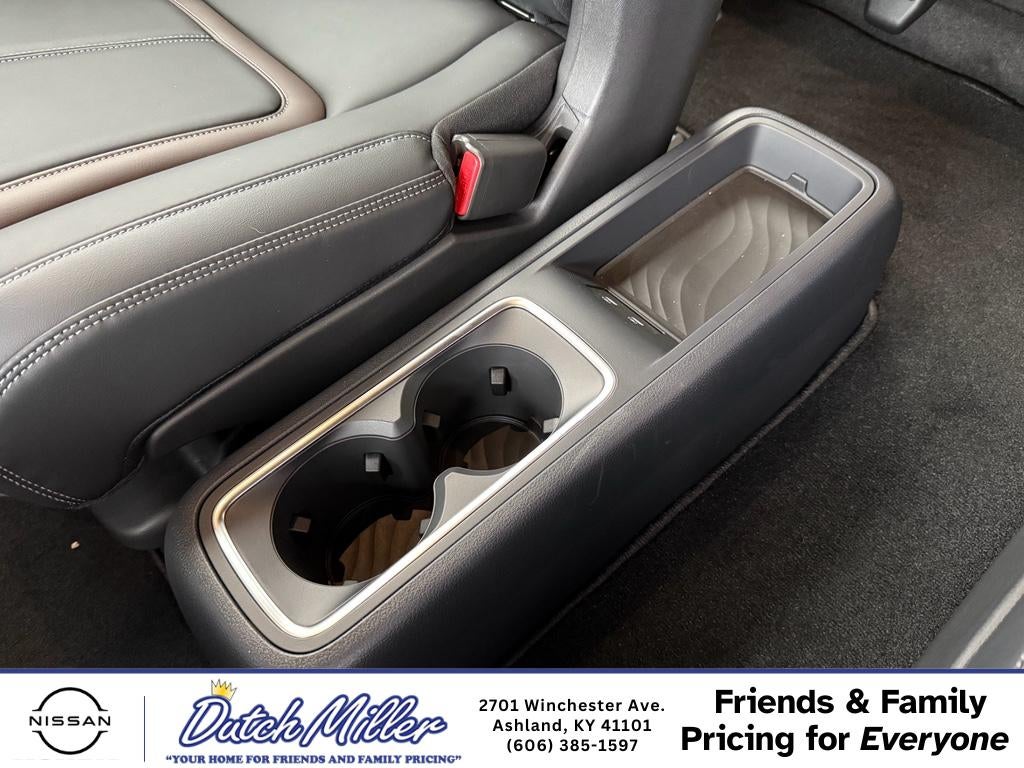 2025 Nissan Armada SL