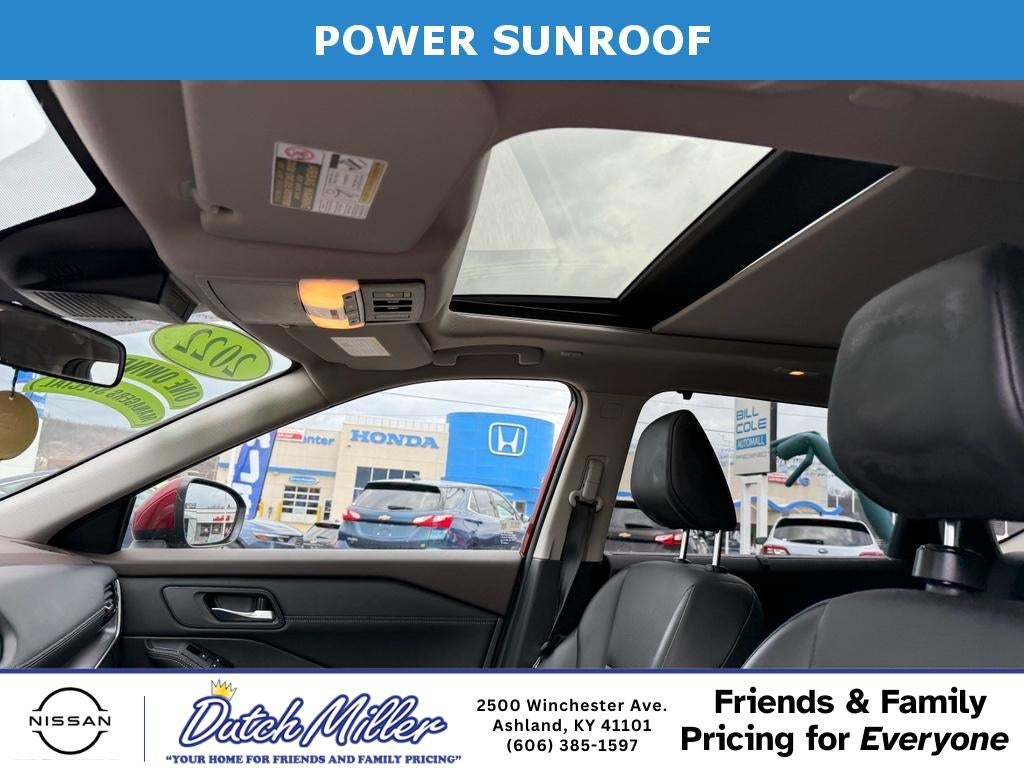 2022 Nissan Rogue SV