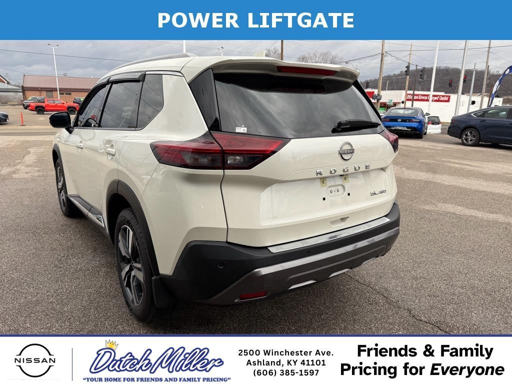2023 Nissan Rogue SL