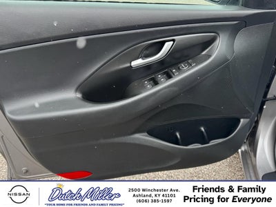 2020 Hyundai Elantra GT Base