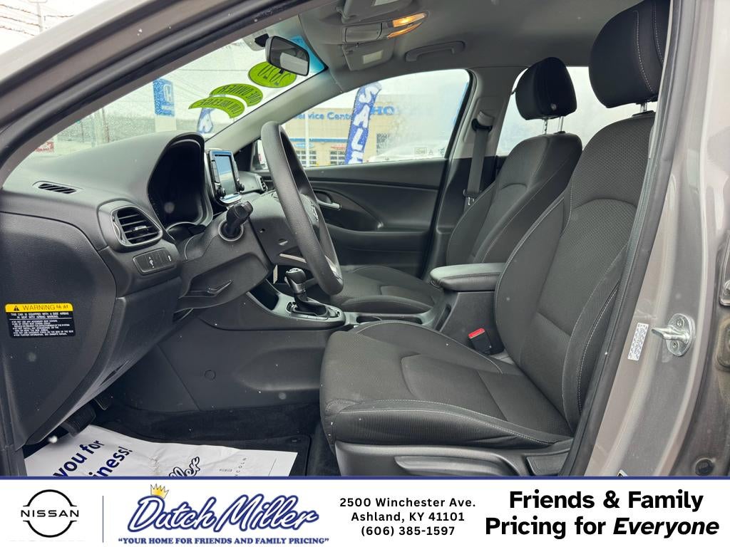 2020 Hyundai Elantra GT Base