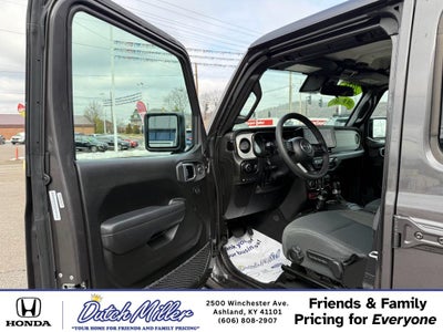 2025 Jeep Wrangler 4xe Willys