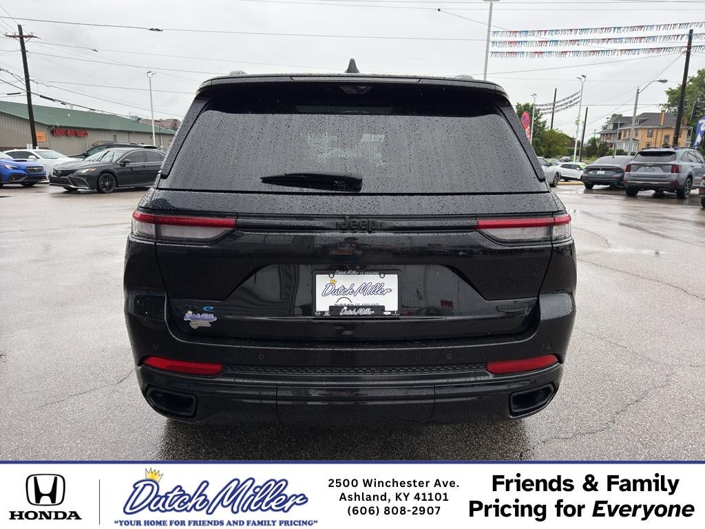 2022 Jeep Grand Cherokee 4xe Summit