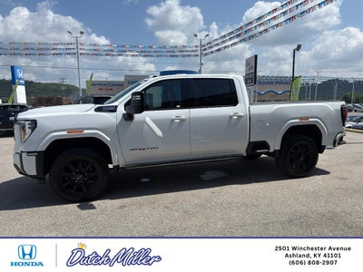 2025 GMC Sierra AT4