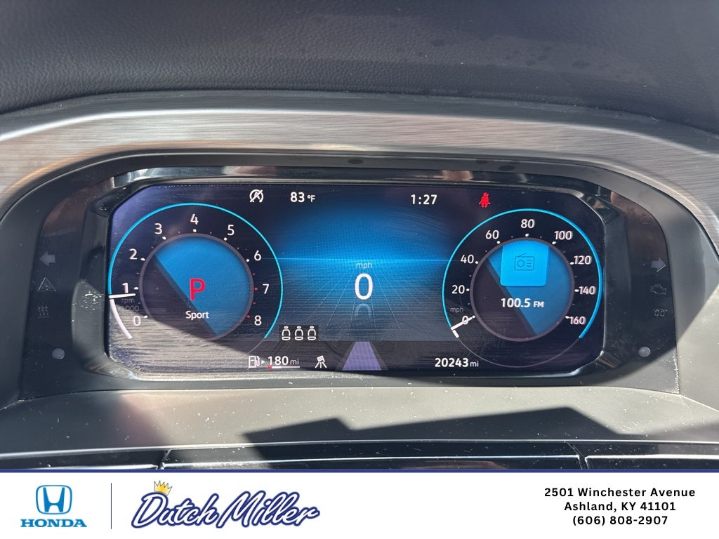 2025 Volkswagen Atlas Cross Sport 2.0T SE w/Technology