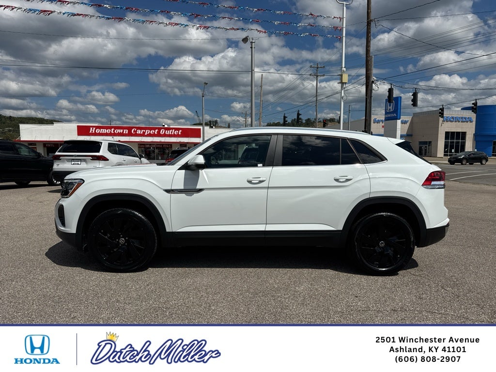 2025 Volkswagen Atlas Cross Sport 2.0T SE w/Technology