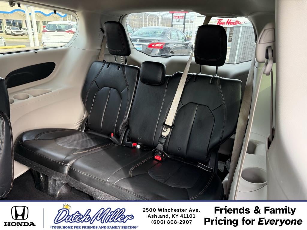 2018 Chrysler Pacifica Touring L