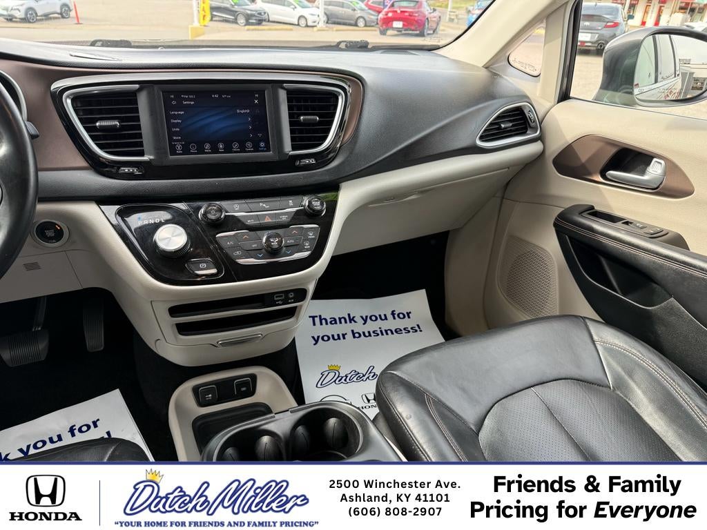 2018 Chrysler Pacifica Touring L