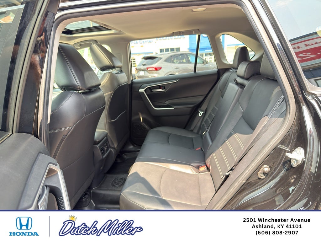 2024 Toyota RAV4 XLE Premium