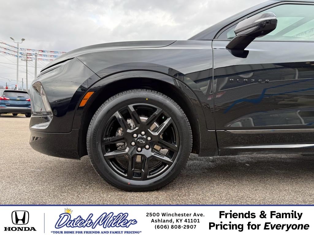 2025 Chevrolet Blazer RS