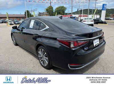 2021 Lexus ES 250 Base