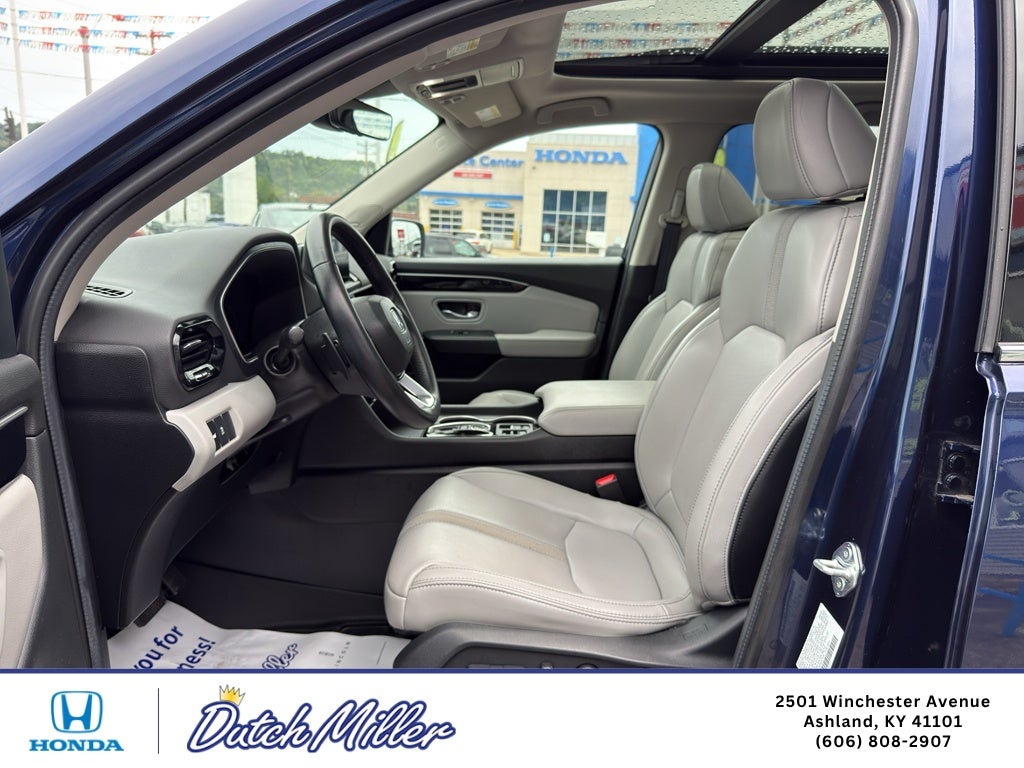 2023 Honda Pilot Touring