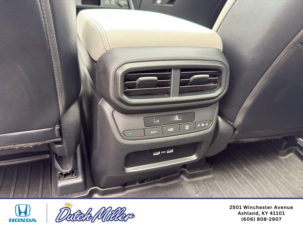 2023 Honda Pilot Touring