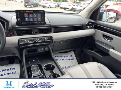 2023 Honda Pilot Touring