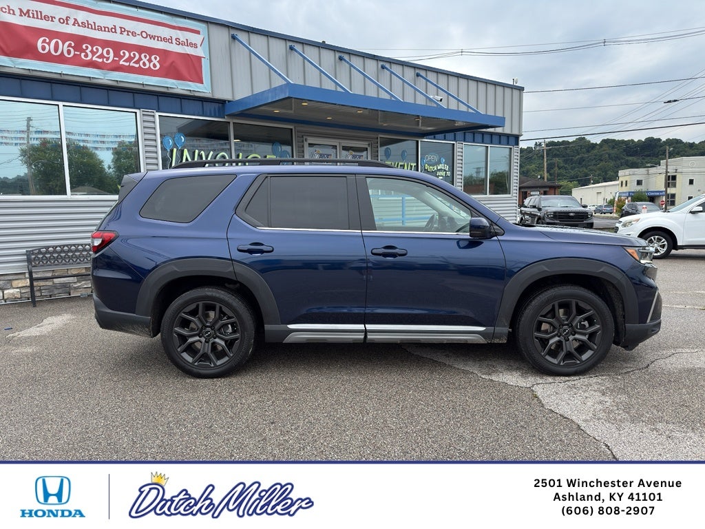 2023 Honda Pilot Touring