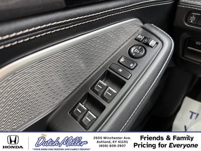 2022 Acura MDX w/Advance Package