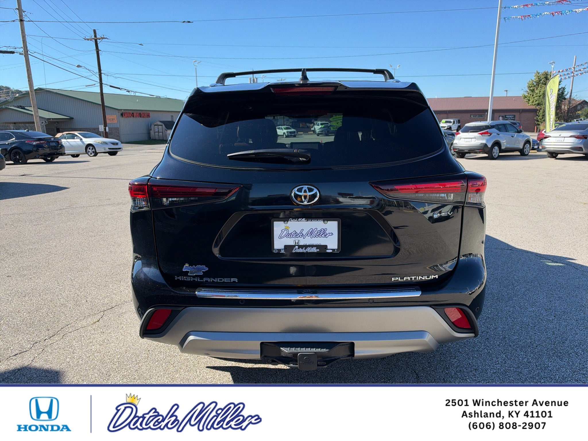 2025 Toyota Highlander Hybrid Hybrid Platinum