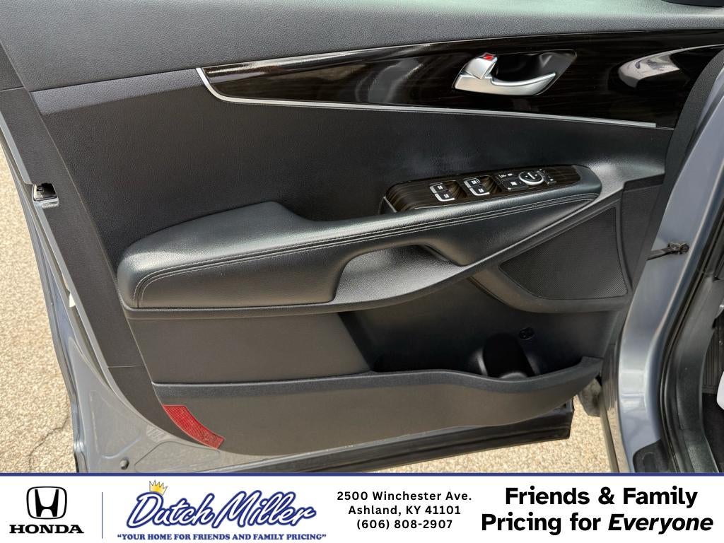 2020 Kia Sorento LX V6