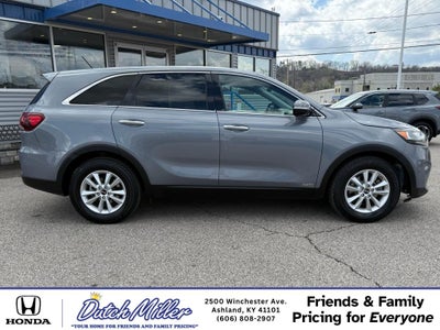 2020 Kia Sorento LX V6