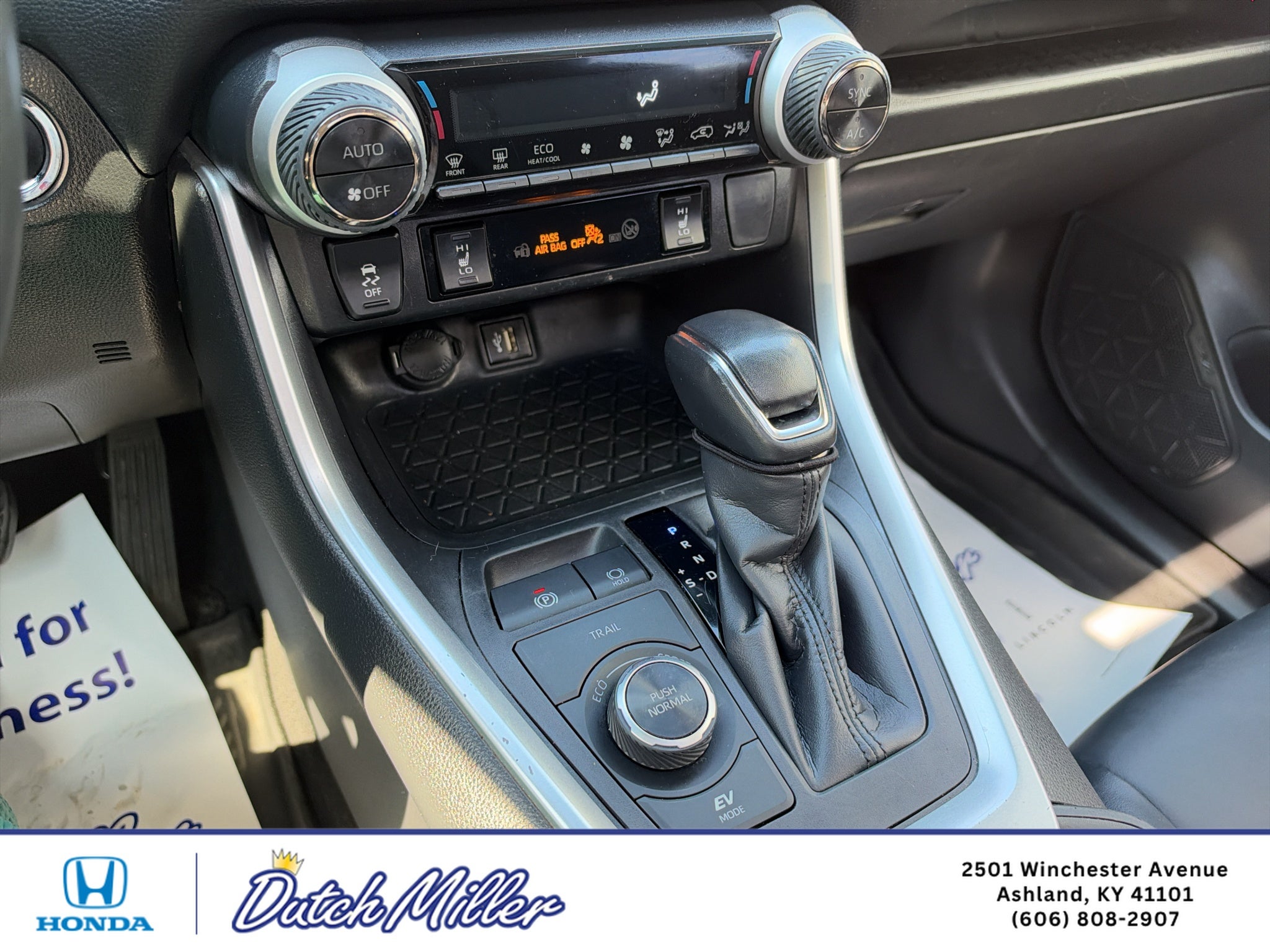 2023 Toyota RAV4 Hybrid Hybrid XLE Premium