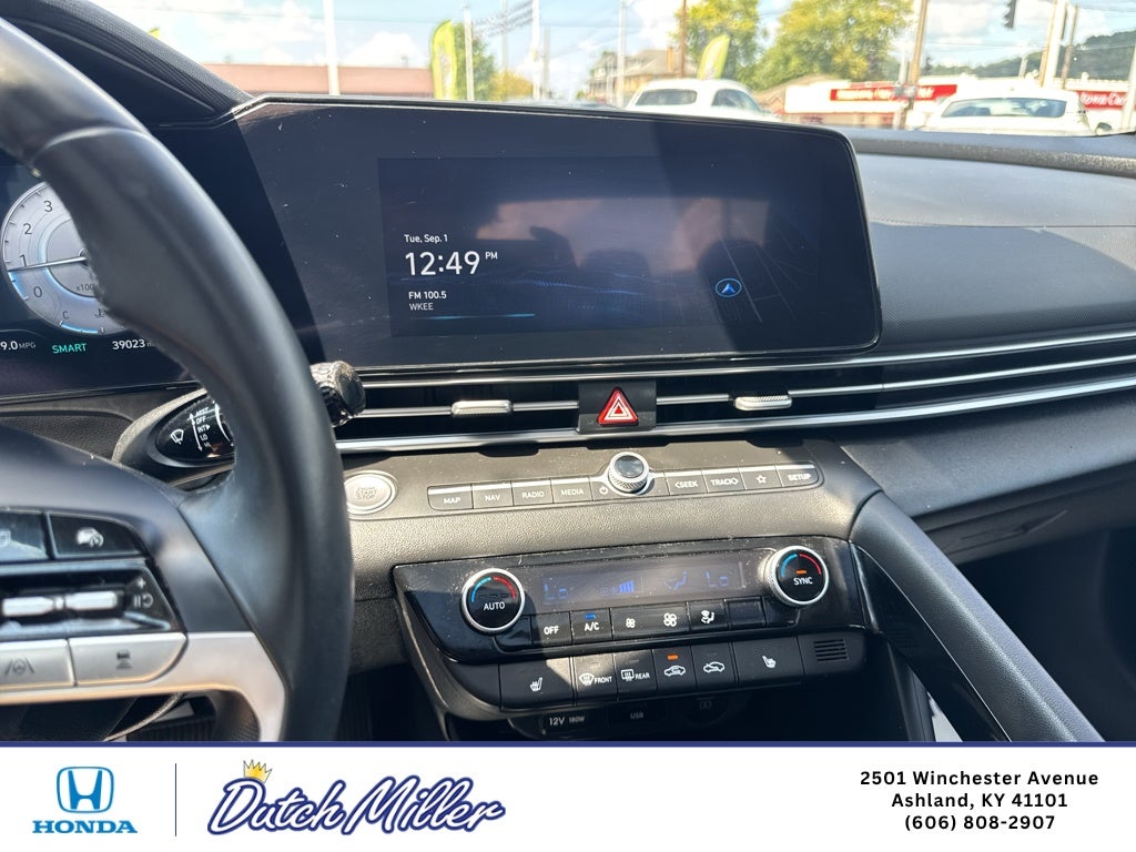 2025 Hyundai Elantra Limited
