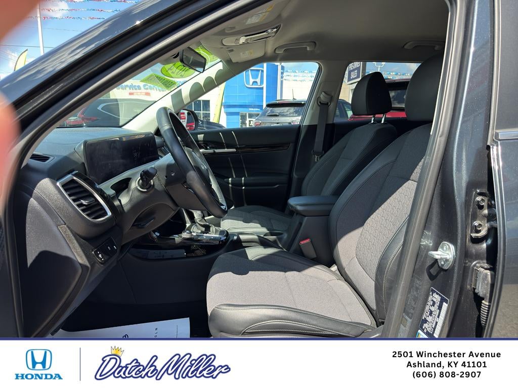 2024 Kia Seltos S