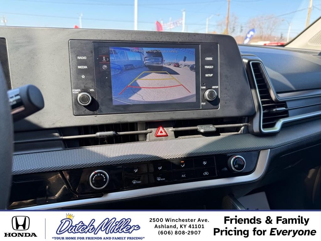 2024 Kia Sportage LX