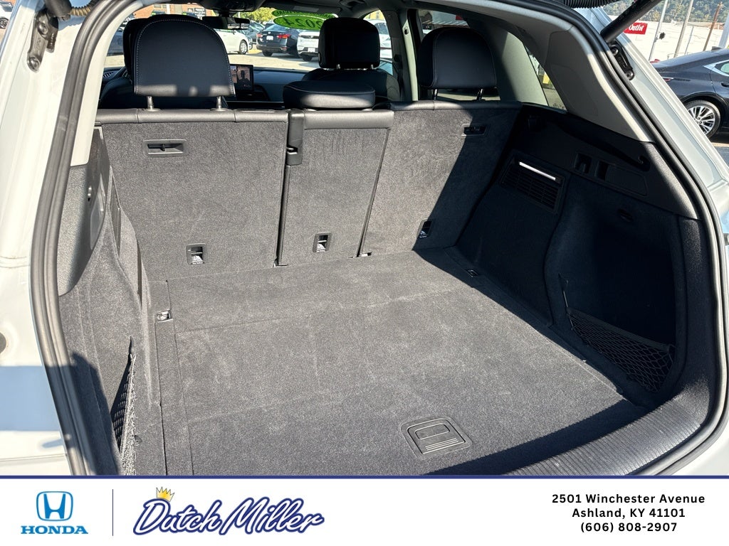 2024 Audi Q5 S line Premium Plus