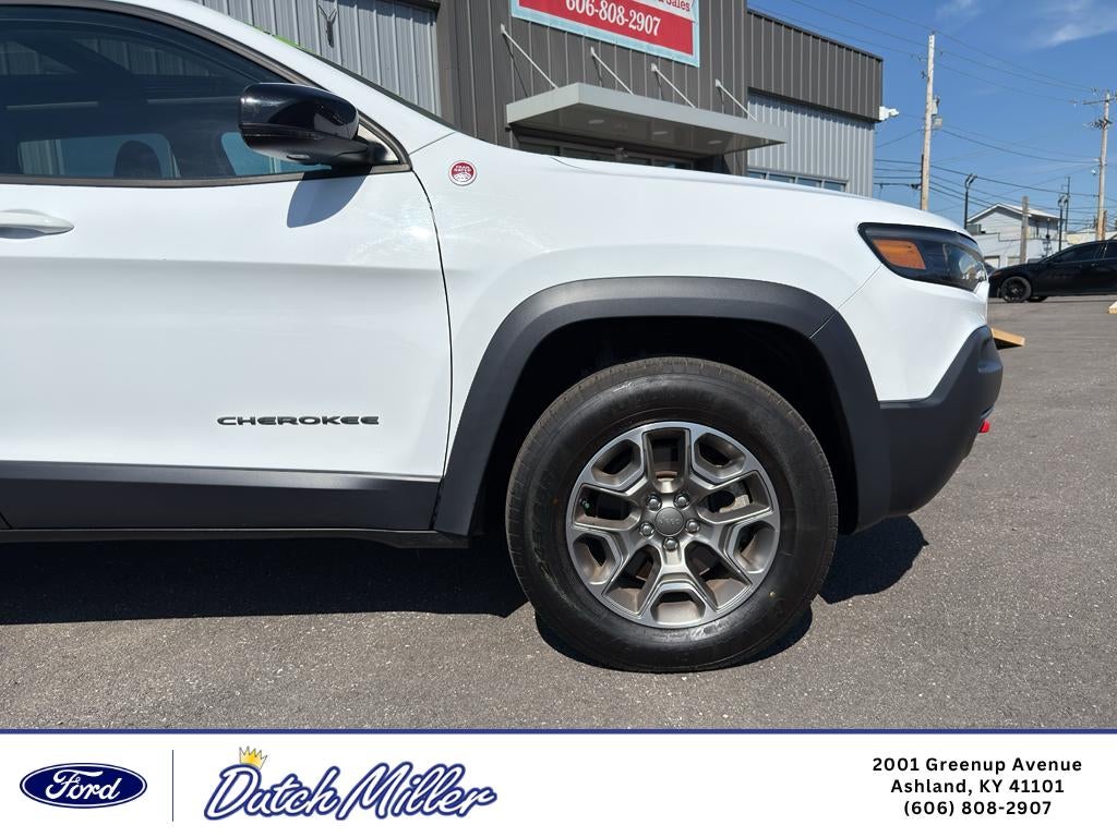2022 Jeep Cherokee Trailhawk